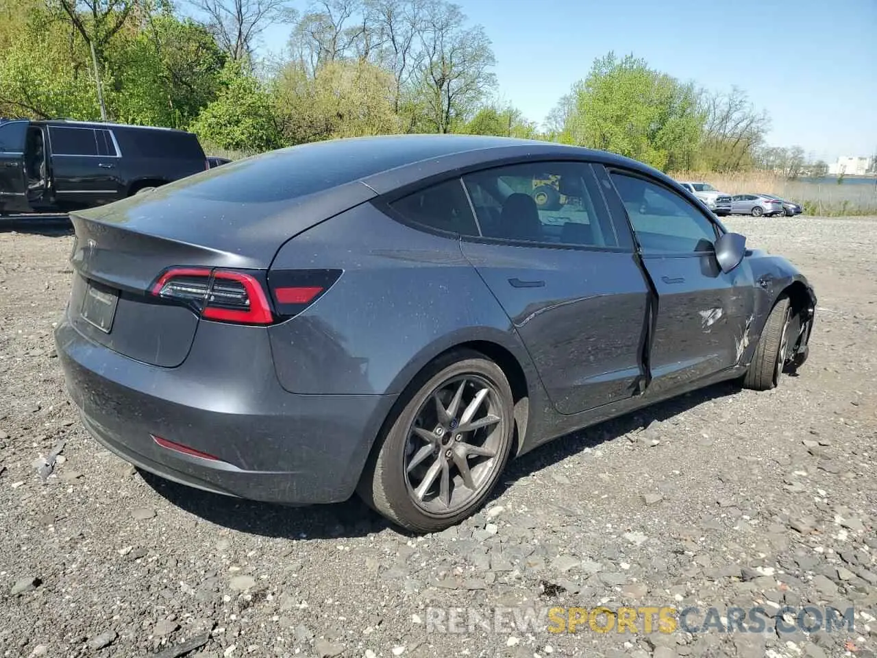 3 Photograph of a damaged car 5YJ3E1EA2PF426855 TESLA MODEL 3 2023
