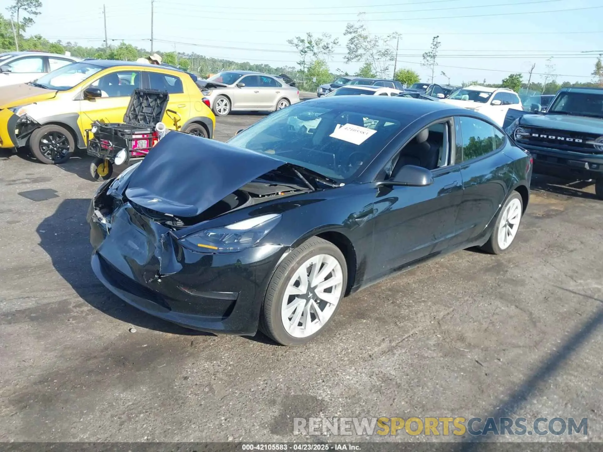 2 Photograph of a damaged car 5YJ3E1EA2PF437967 TESLA MODEL 3 2023