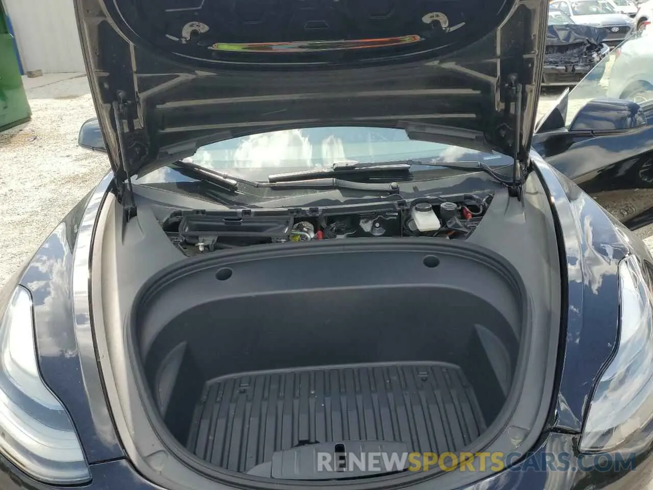 11 Photograph of a damaged car 5YJ3E1EA2PF439220 TESLA MODEL 3 2023