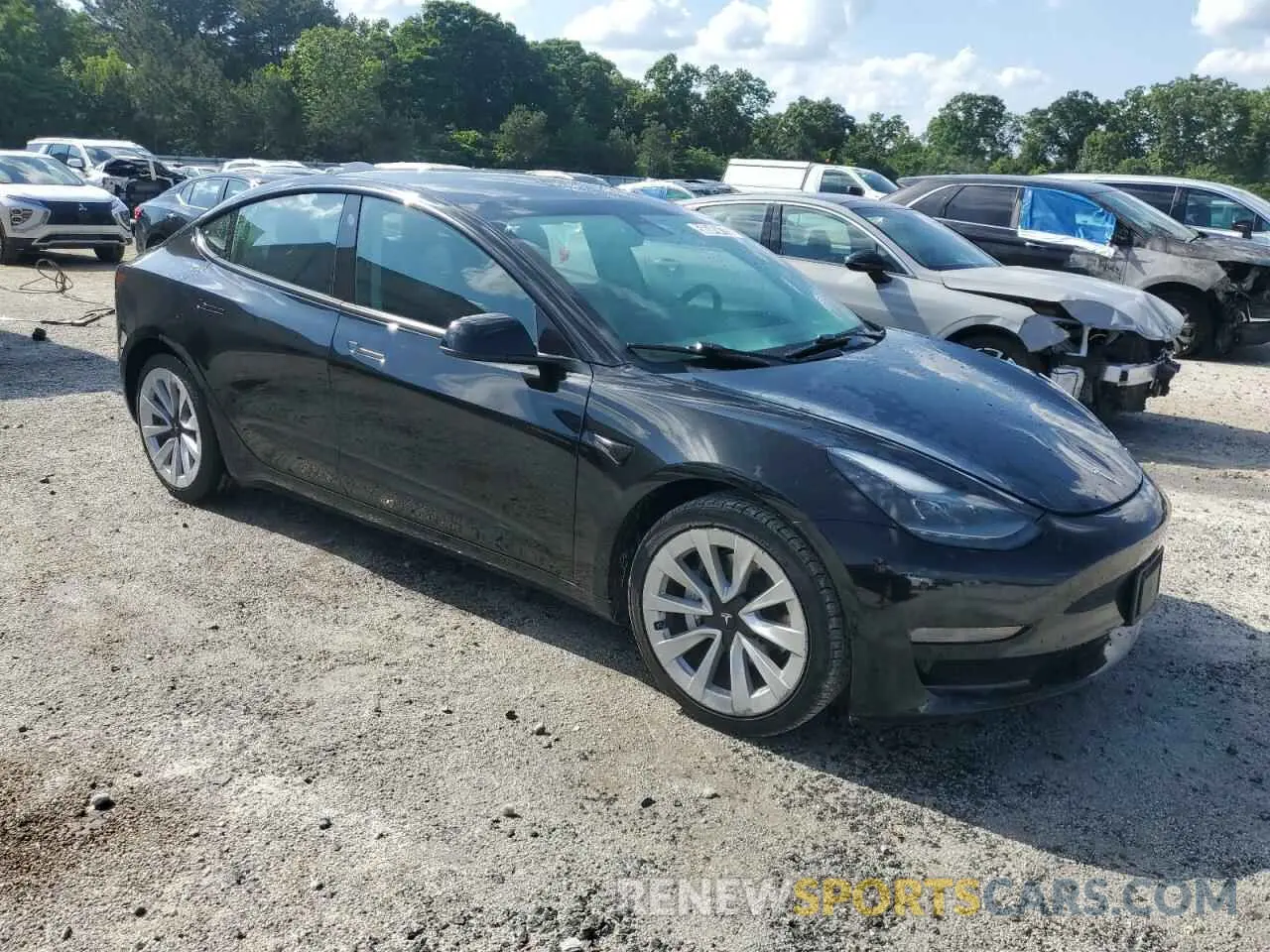 4 Photograph of a damaged car 5YJ3E1EA2PF439220 TESLA MODEL 3 2023