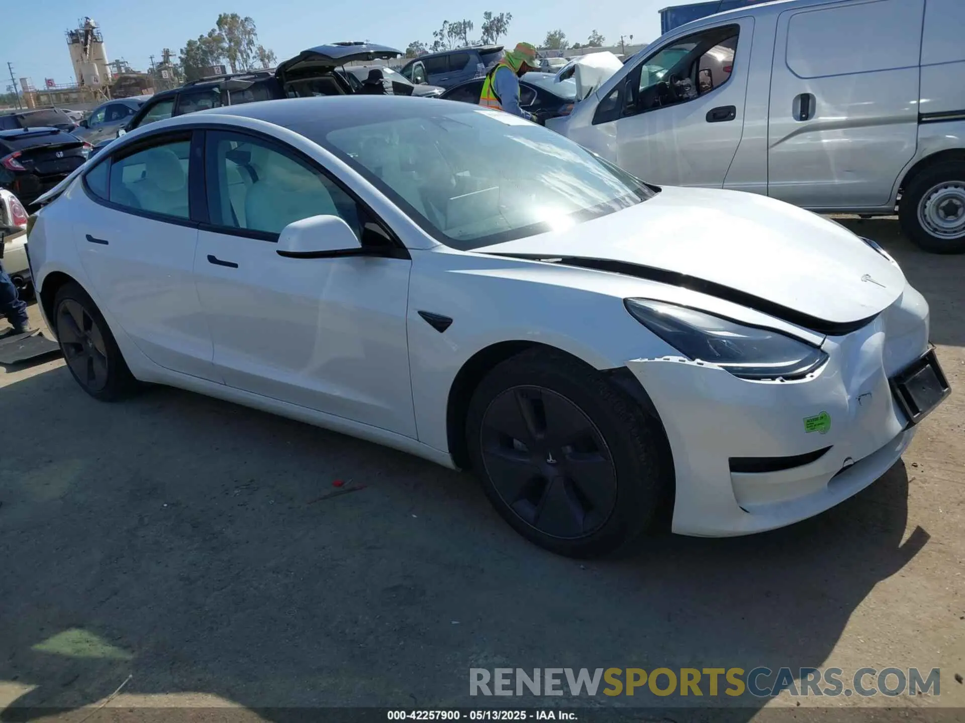 1 Photograph of a damaged car 5YJ3E1EA2PF465882 TESLA MODEL 3 2023