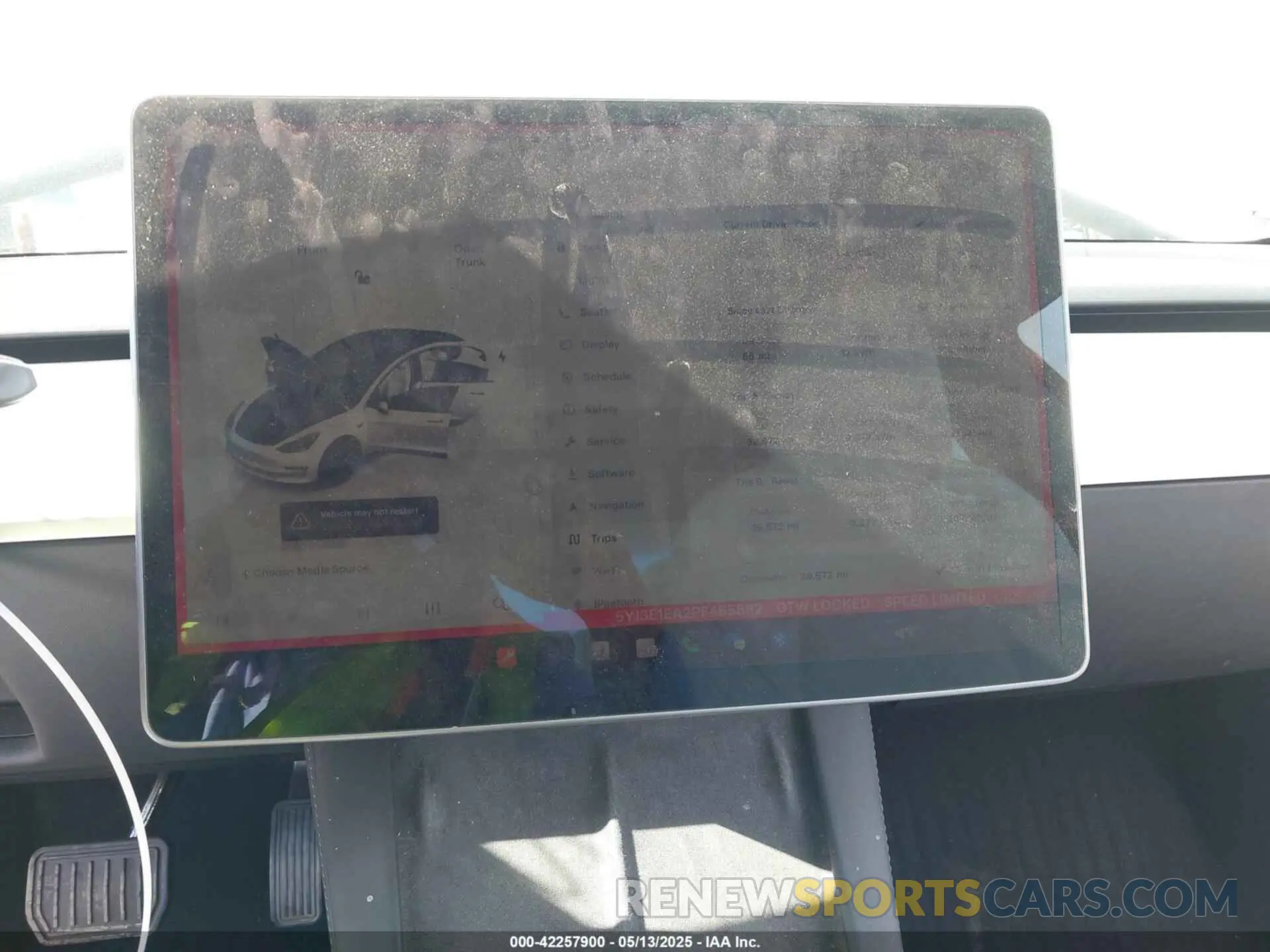 18 Photograph of a damaged car 5YJ3E1EA2PF465882 TESLA MODEL 3 2023