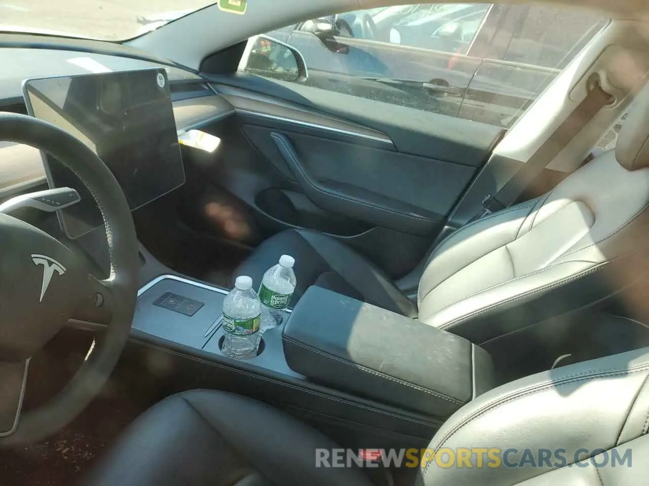 9 Photograph of a damaged car 5YJ3E1EA2PF468460 TESLA MODEL 3 2023
