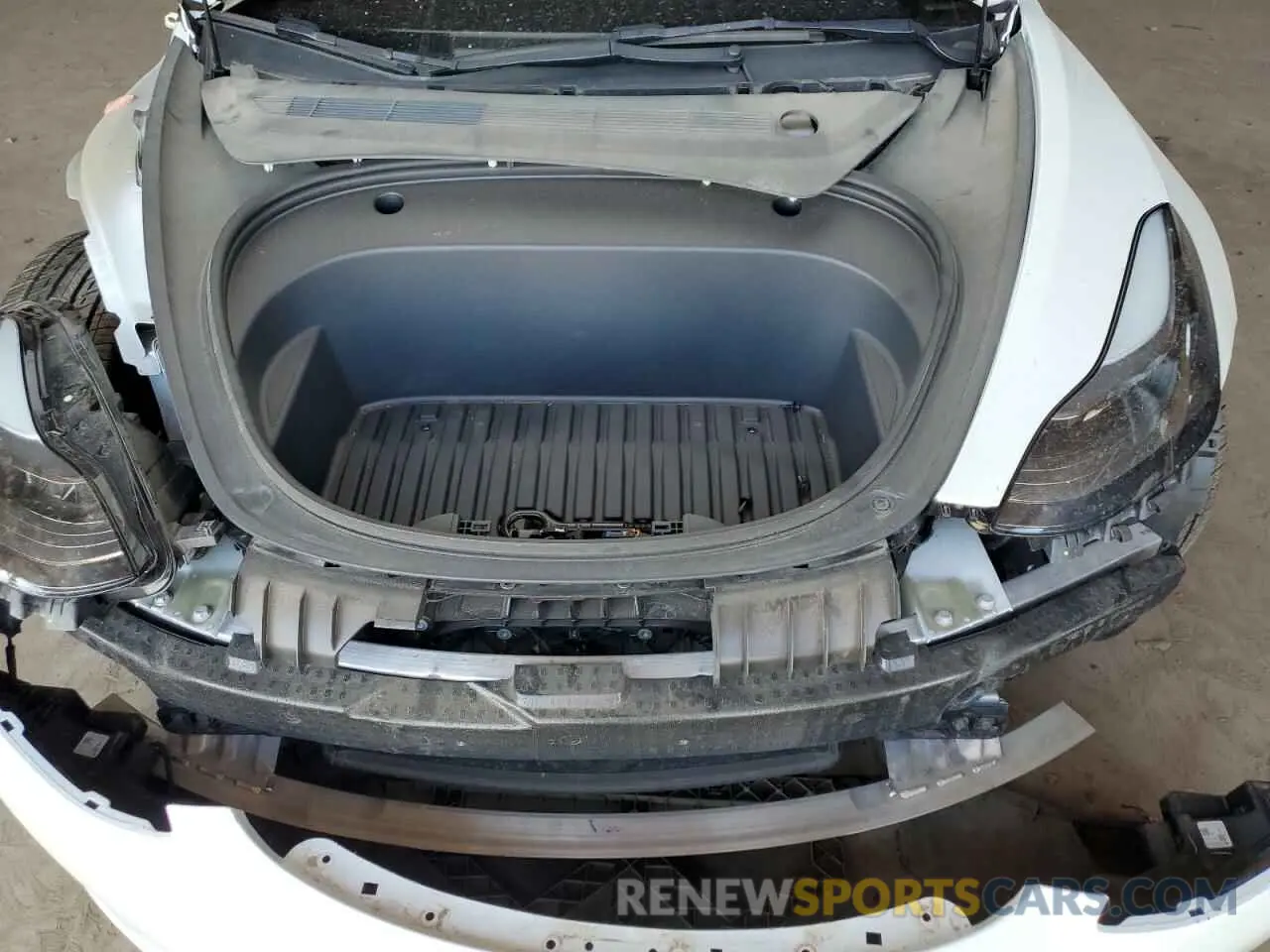 11 Photograph of a damaged car 5YJ3E1EA2PF471049 TESLA MODEL 3 2023