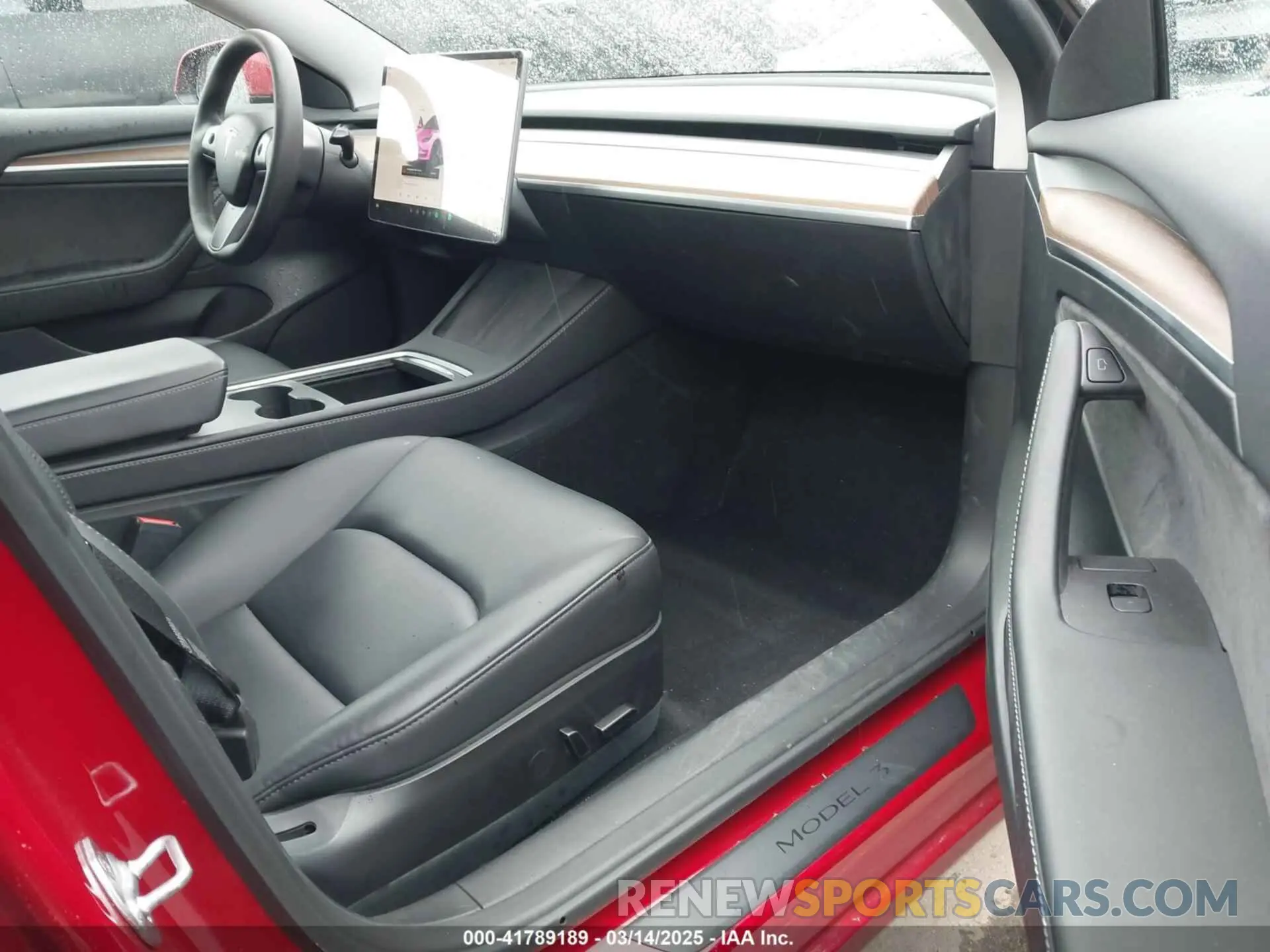 5 Photograph of a damaged car 5YJ3E1EA2PF476140 TESLA MODEL 3 2023