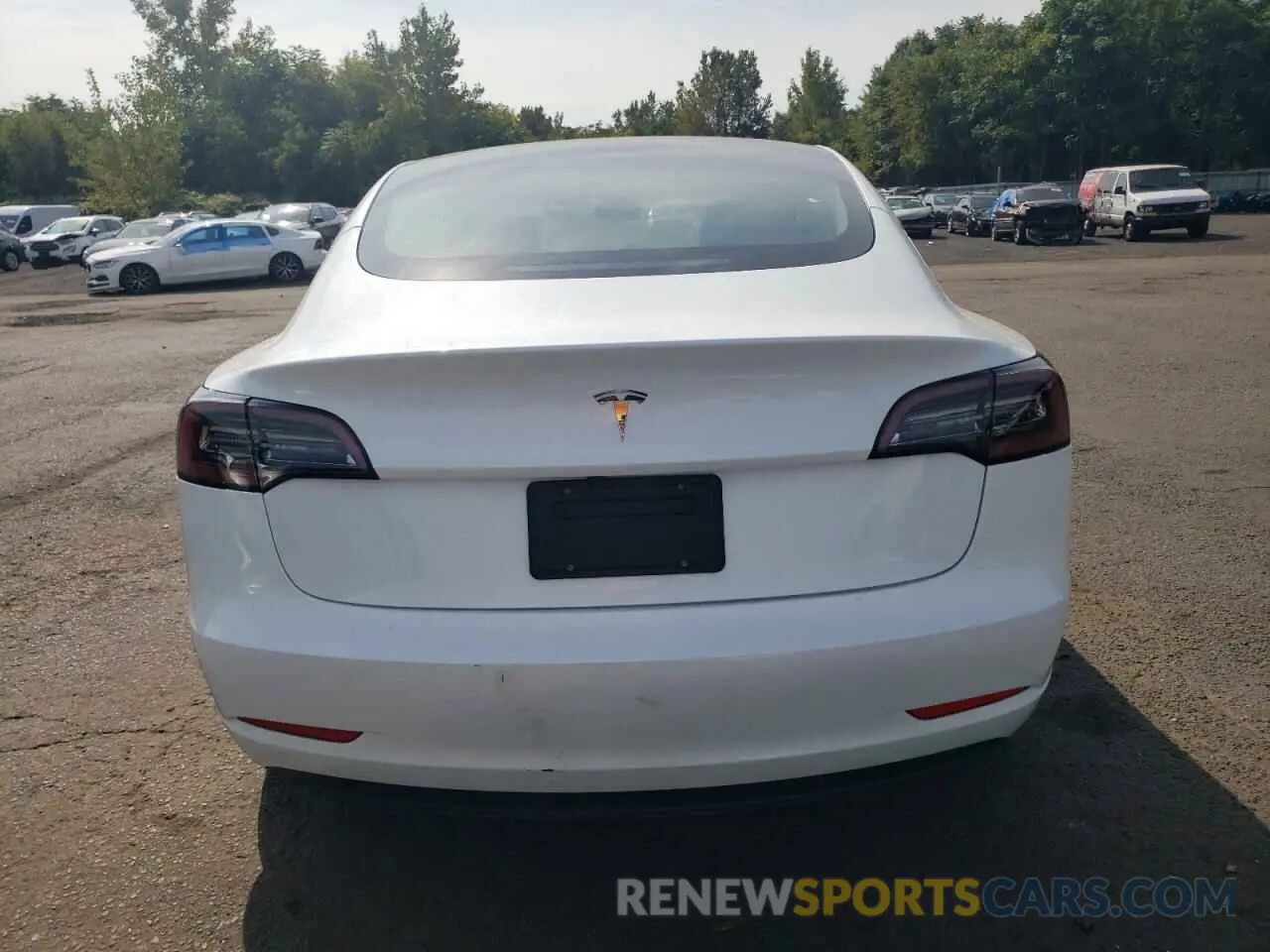 6 Photograph of a damaged car 5YJ3E1EA2PF479698 TESLA MODEL 3 2023