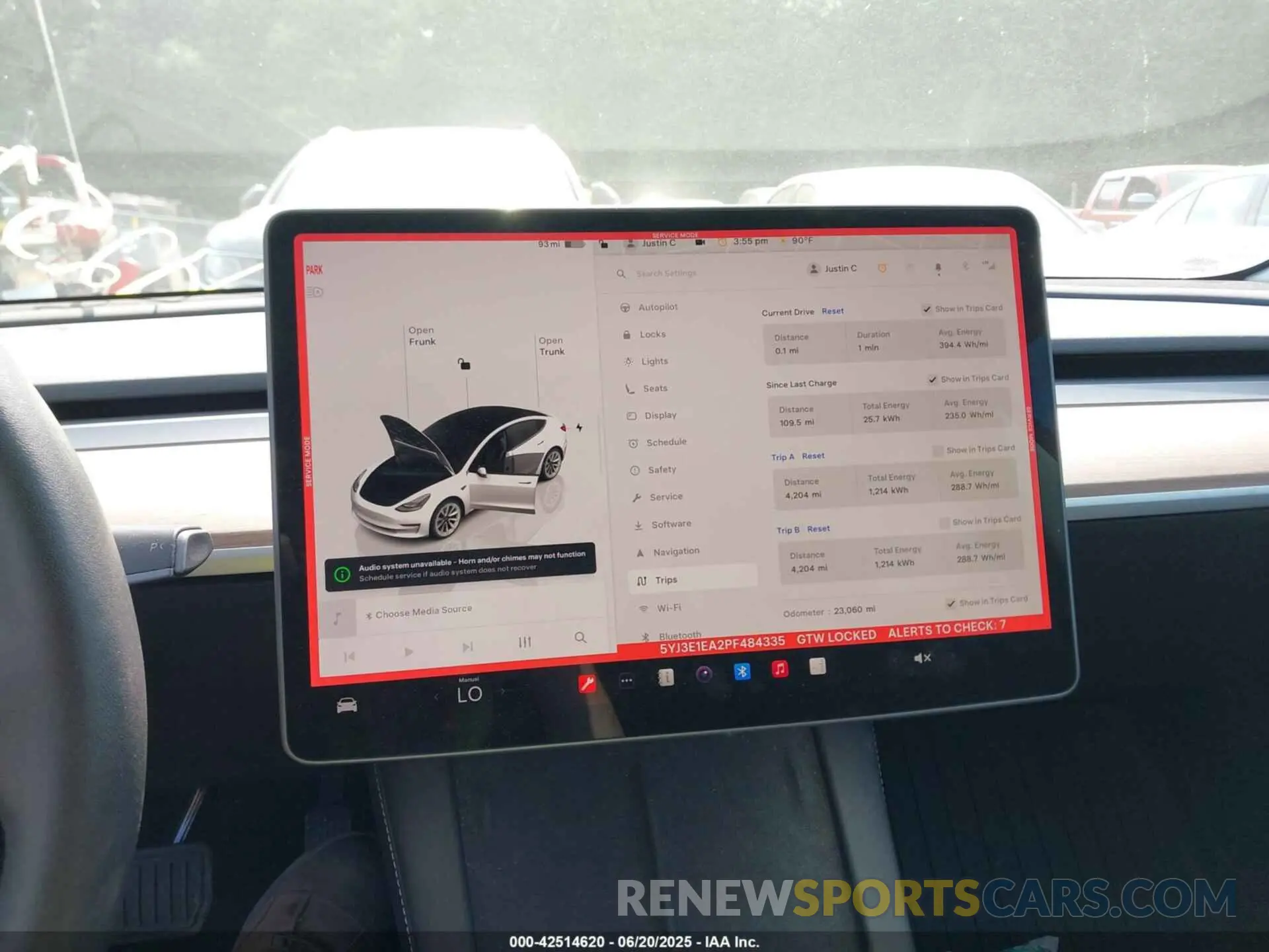 18 Photograph of a damaged car 5YJ3E1EA2PF484335 TESLA MODEL 3 2023