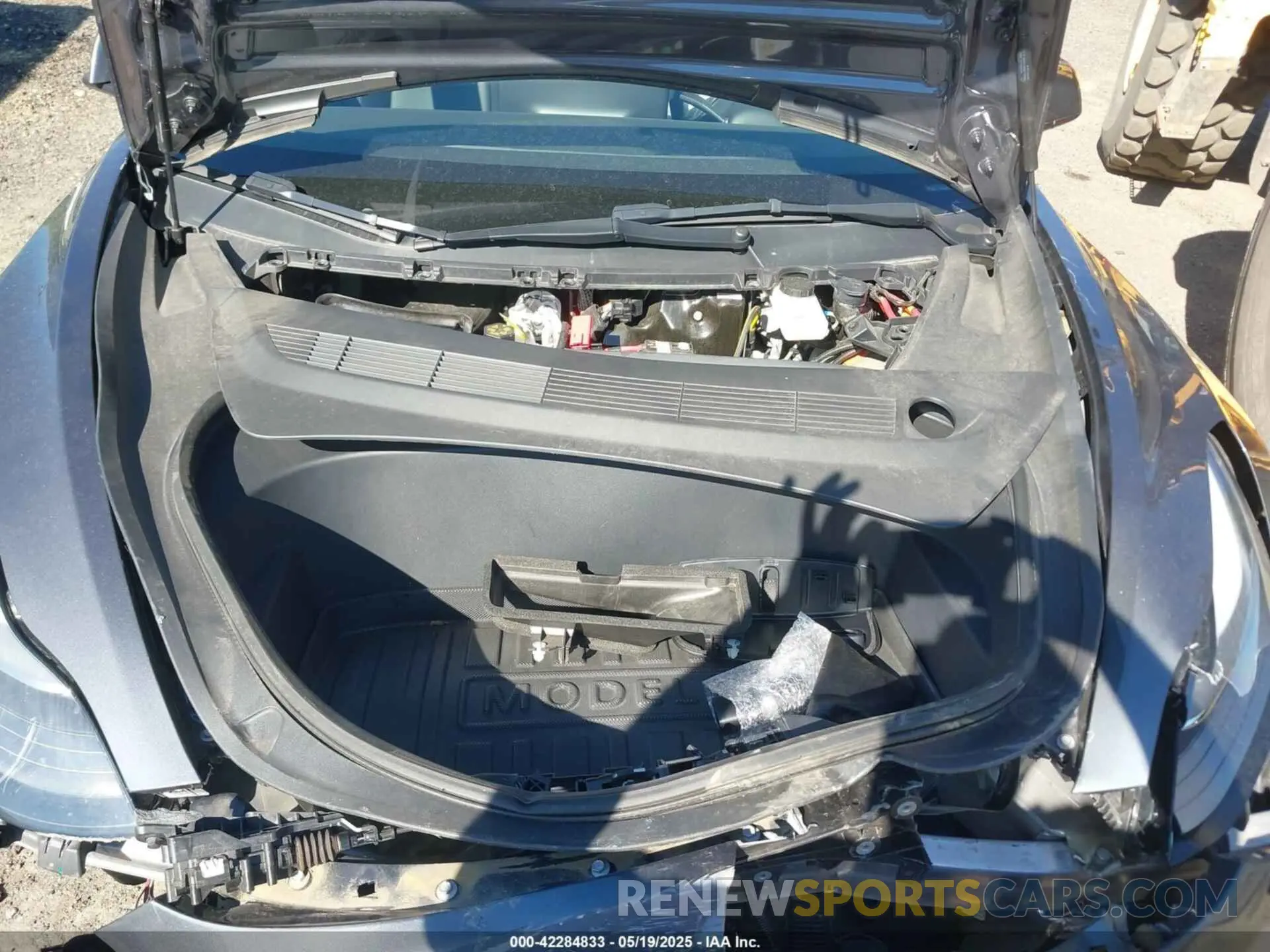 10 Photograph of a damaged car 5YJ3E1EA2PF492659 TESLA MODEL 3 2023
