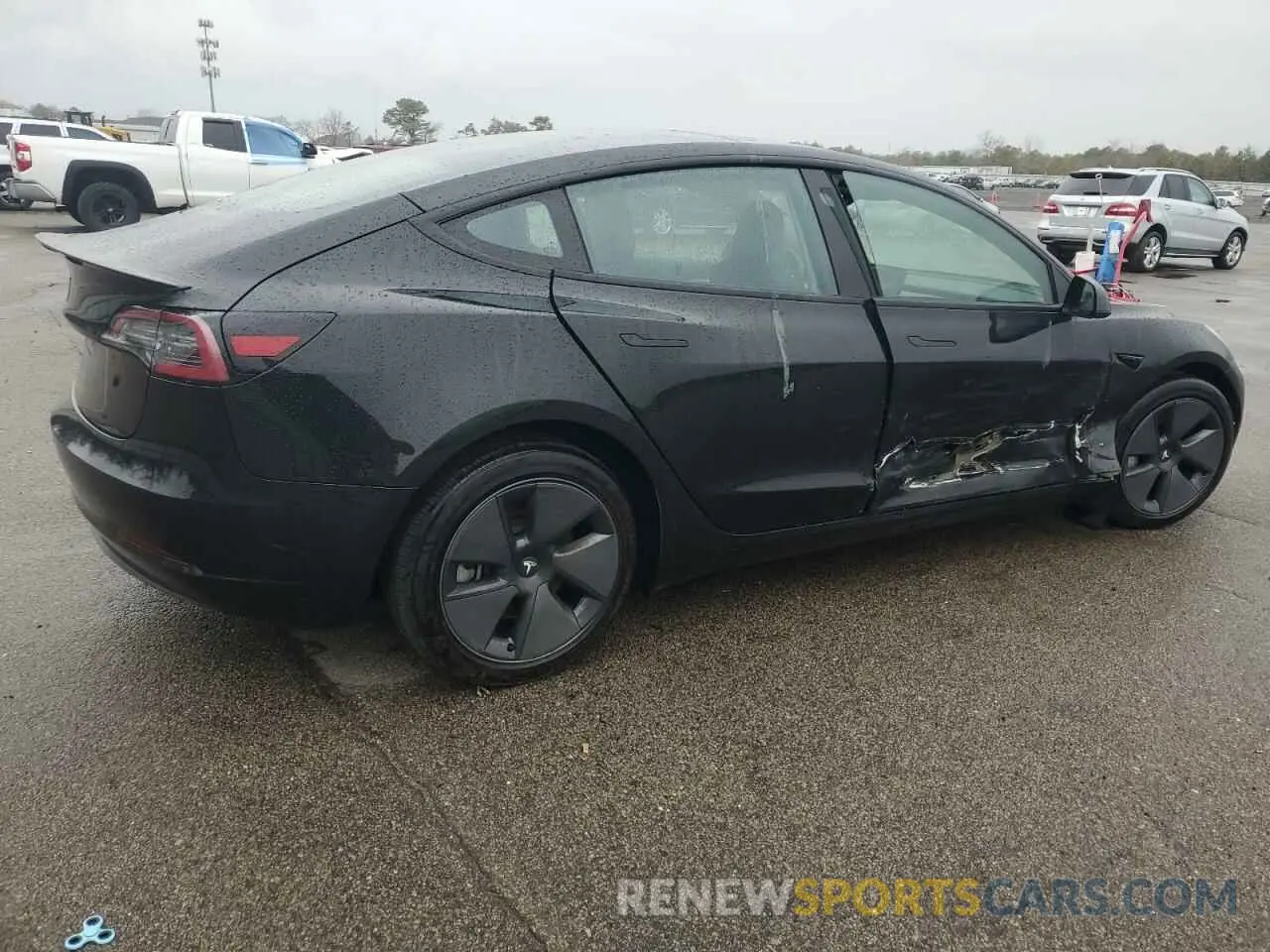 3 Photograph of a damaged car 5YJ3E1EA2PF495321 TESLA MODEL 3 2023