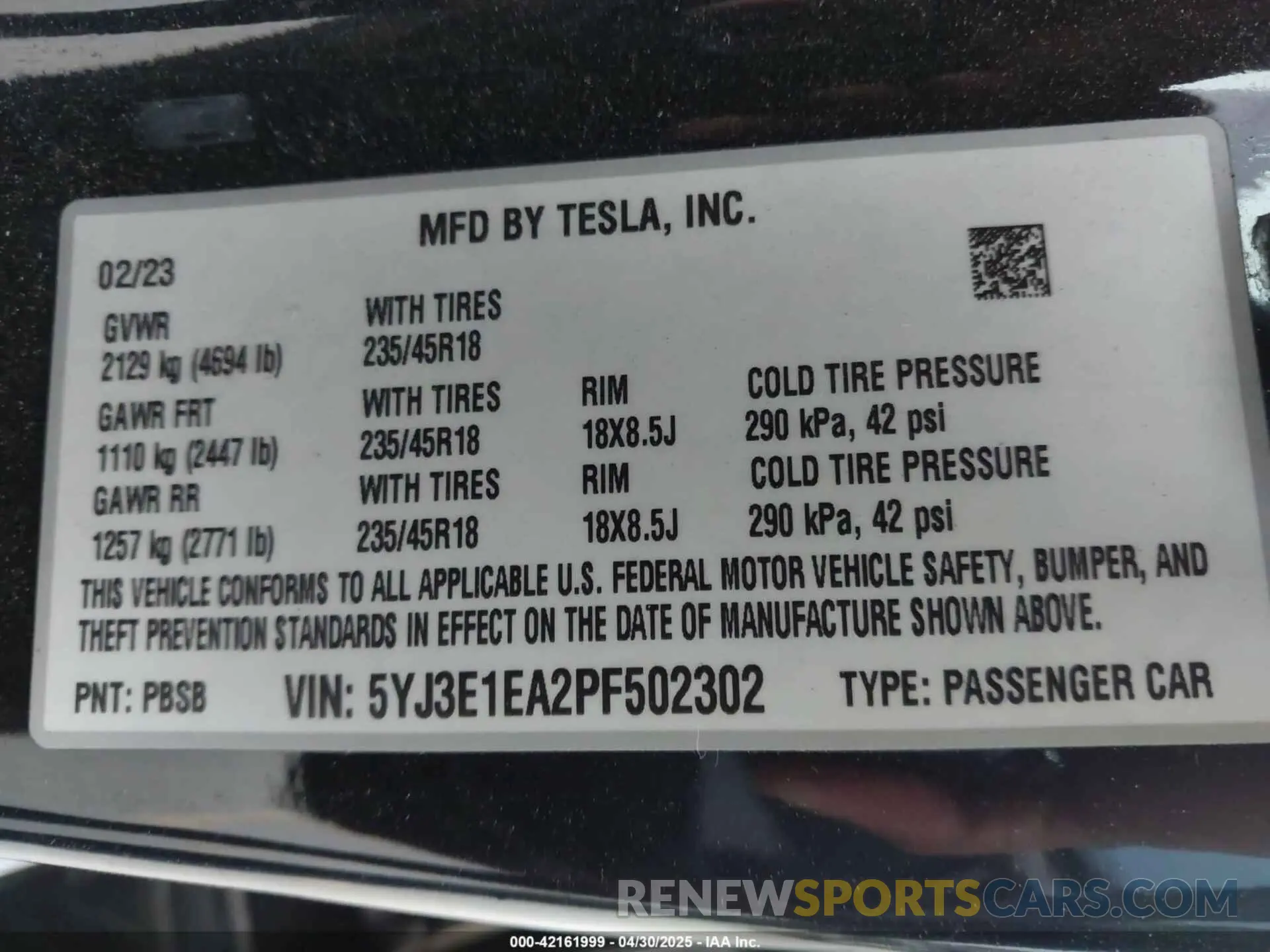9 Photograph of a damaged car 5YJ3E1EA2PF502302 TESLA MODEL 3 2023
