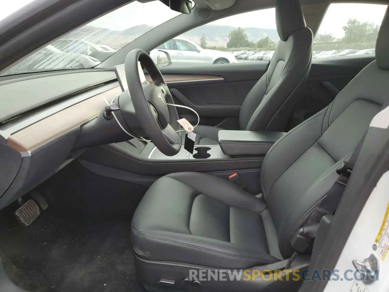 7 Photograph of a damaged car 5YJ3E1EA2PF541374 TESLA MODEL 3 2023