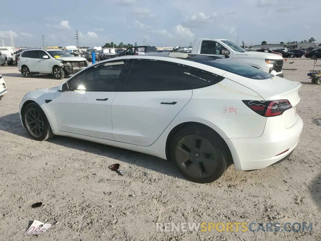 2 Photograph of a damaged car 5YJ3E1EA2PF543478 TESLA MODEL 3 2023