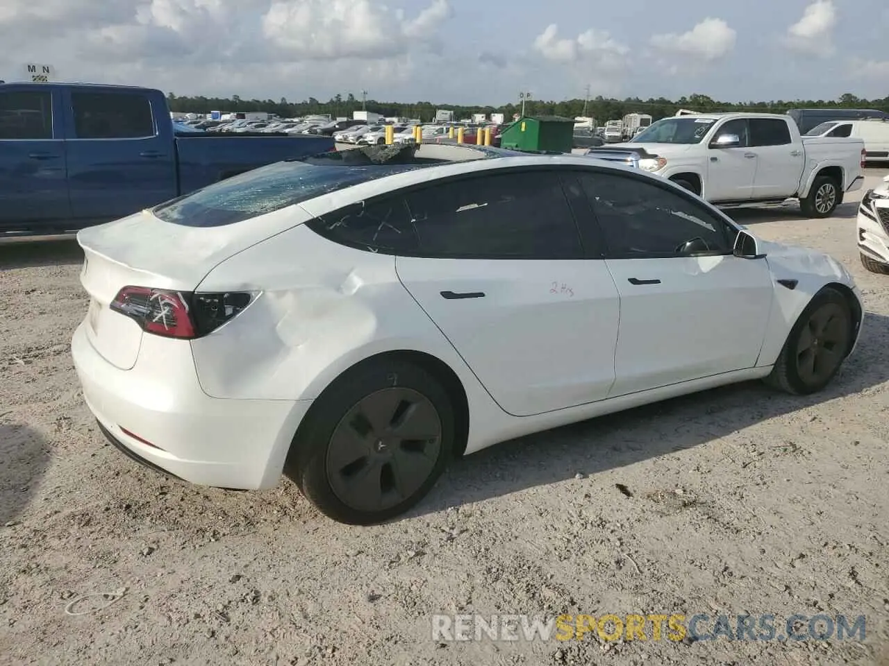 3 Photograph of a damaged car 5YJ3E1EA2PF543478 TESLA MODEL 3 2023