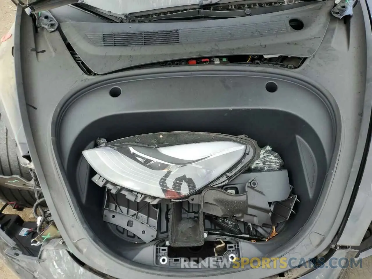 11 Photograph of a damaged car 5YJ3E1EA2PF547160 TESLA MODEL 3 2023