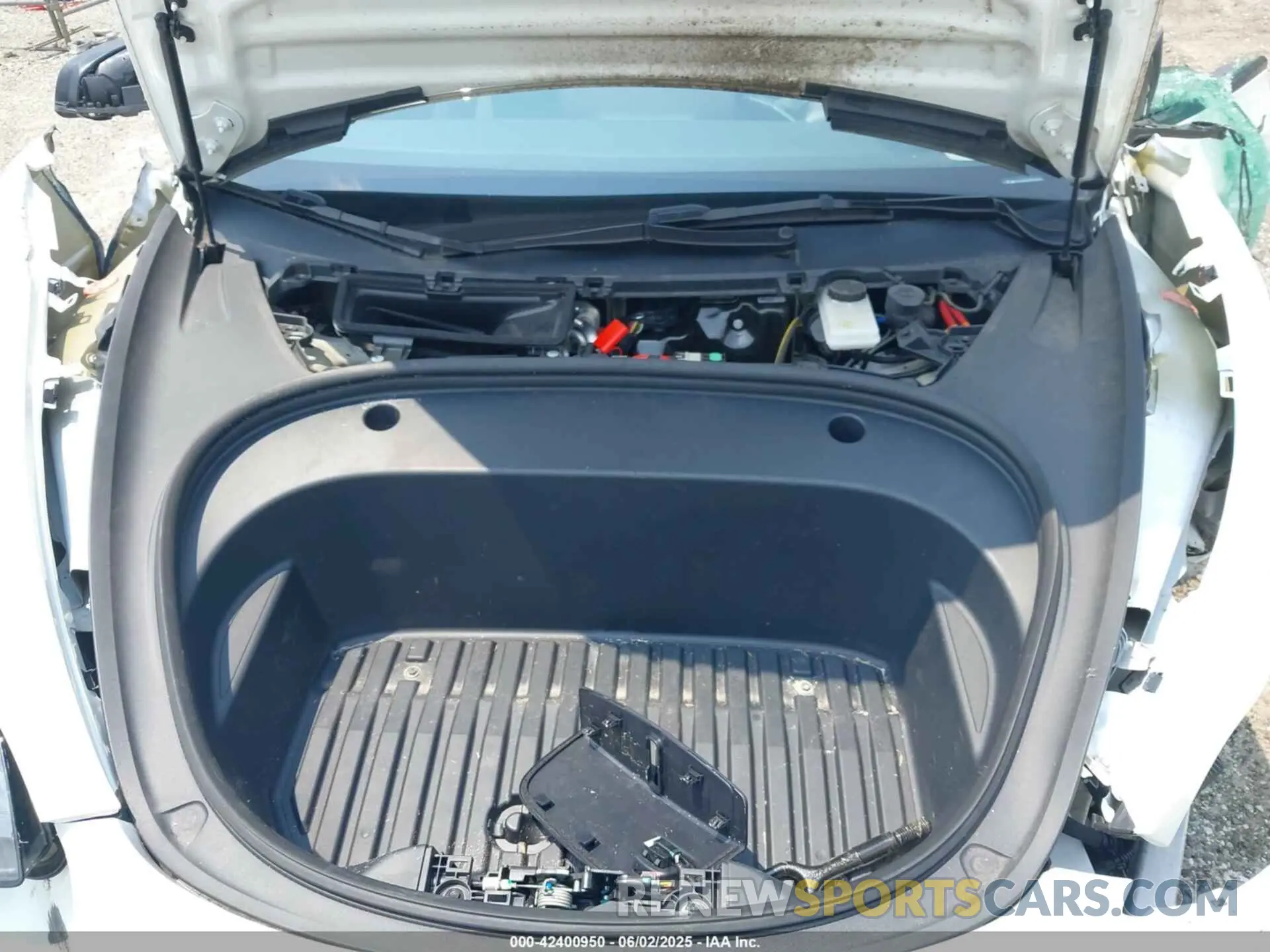 10 Photograph of a damaged car 5YJ3E1EA2PF554416 TESLA MODEL 3 2023