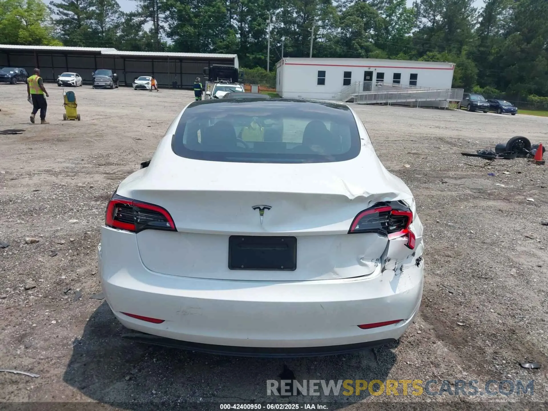 16 Photograph of a damaged car 5YJ3E1EA2PF554416 TESLA MODEL 3 2023