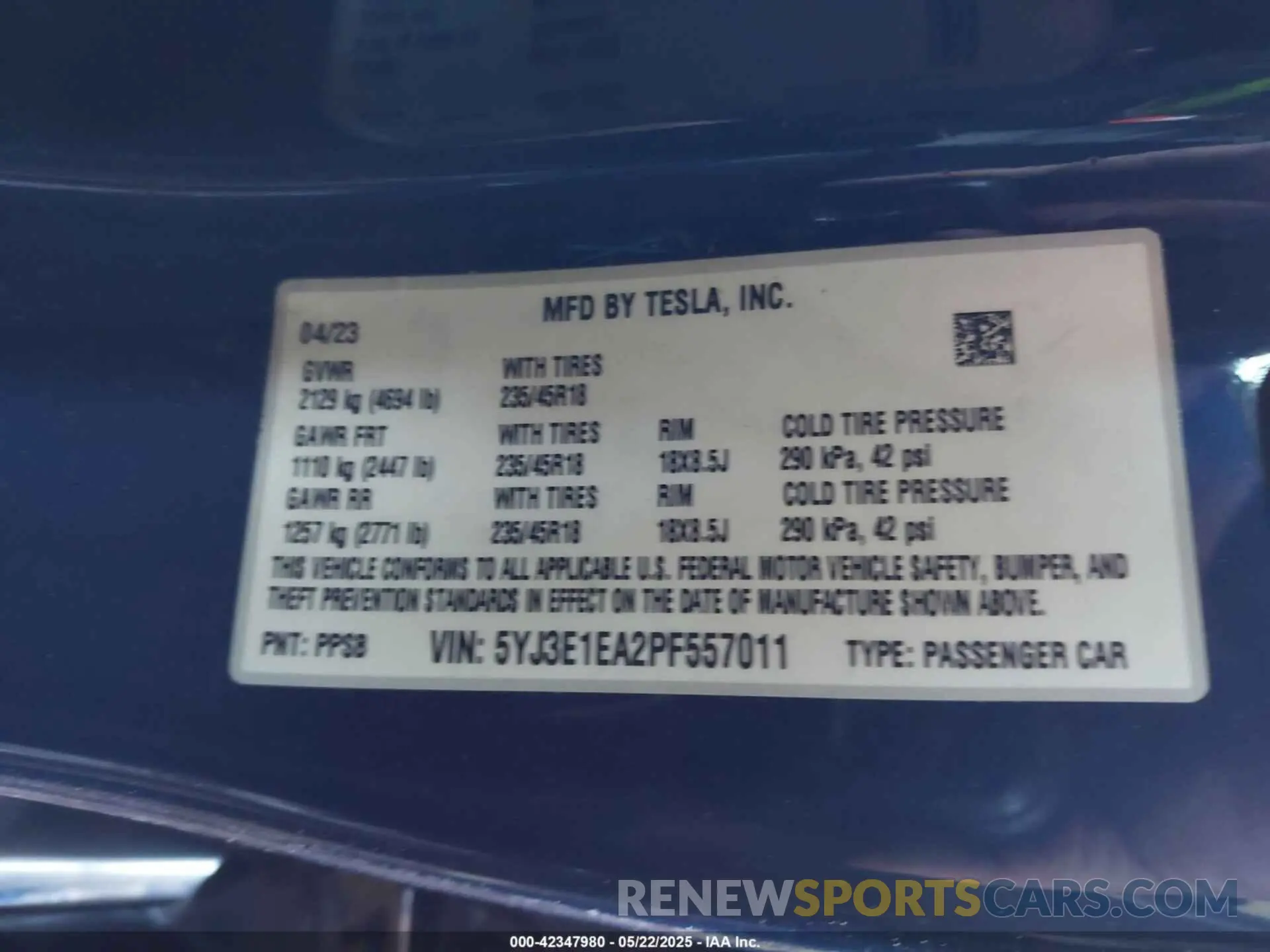 9 Photograph of a damaged car 5YJ3E1EA2PF557011 TESLA MODEL 3 2023