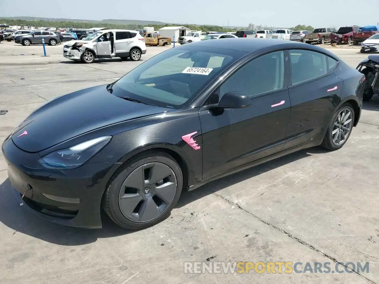 1 Photograph of a damaged car 5YJ3E1EA2PF567991 TESLA MODEL 3 2023
