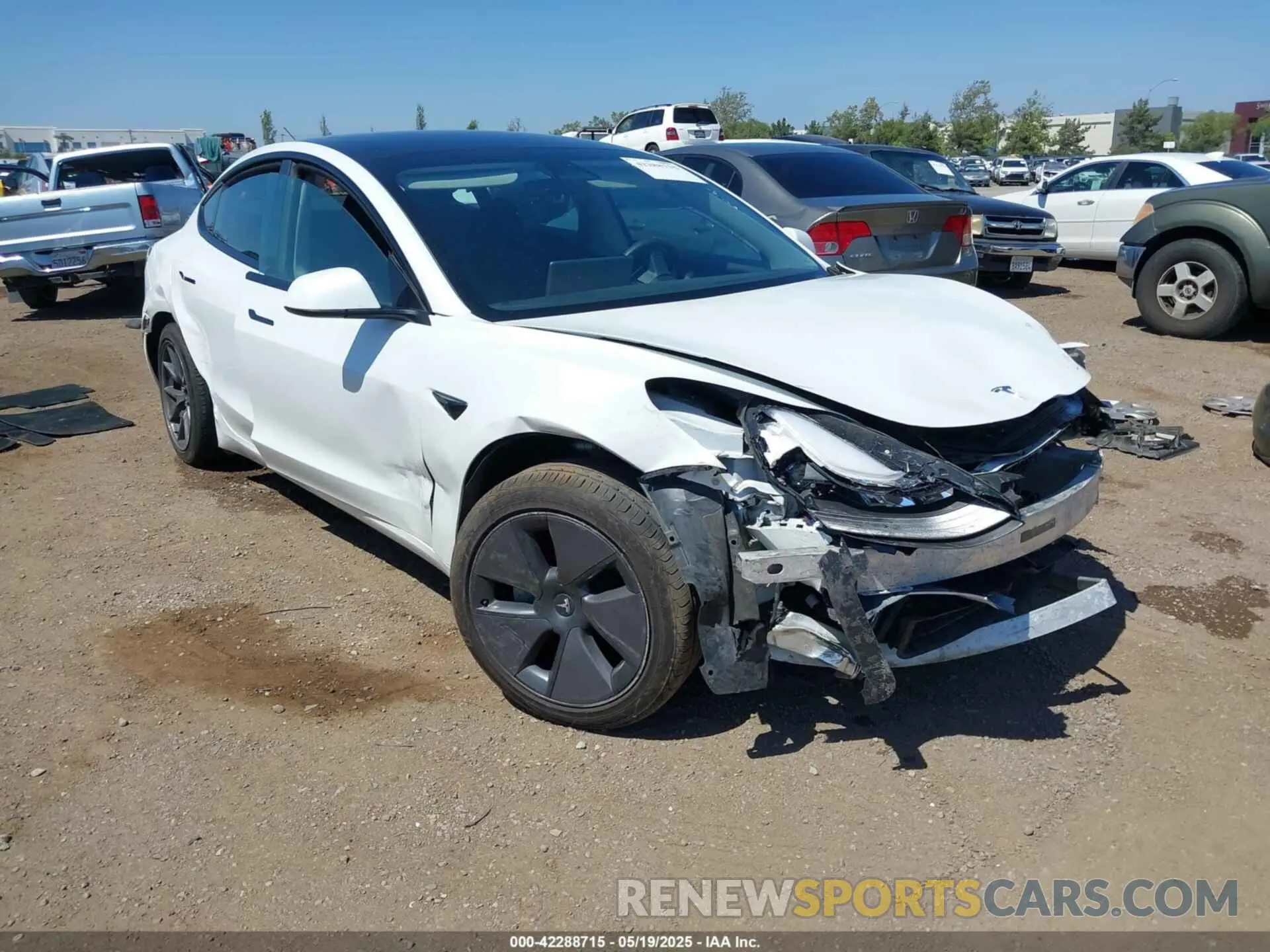 1 Photograph of a damaged car 5YJ3E1EA2PF571569 TESLA MODEL 3 2023