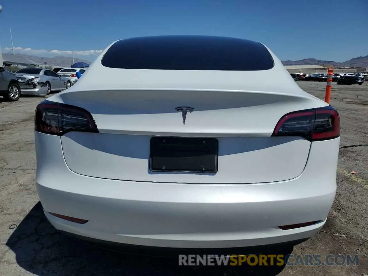 6 Photograph of a damaged car 5YJ3E1EA2PF578151 TESLA MODEL 3 2023
