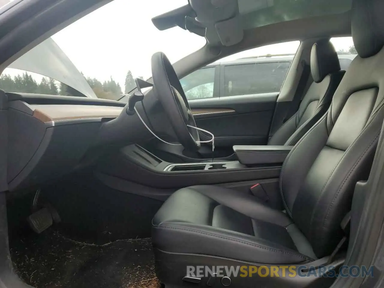 7 Photograph of a damaged car 5YJ3E1EA2PF583219 TESLA MODEL 3 2023