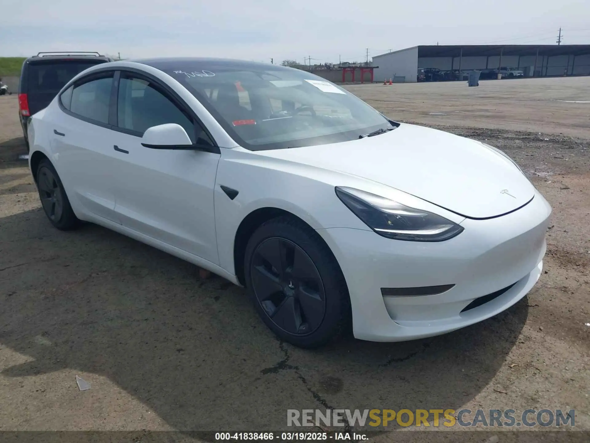 1 Photograph of a damaged car 5YJ3E1EA2PF606563 TESLA MODEL 3 2023