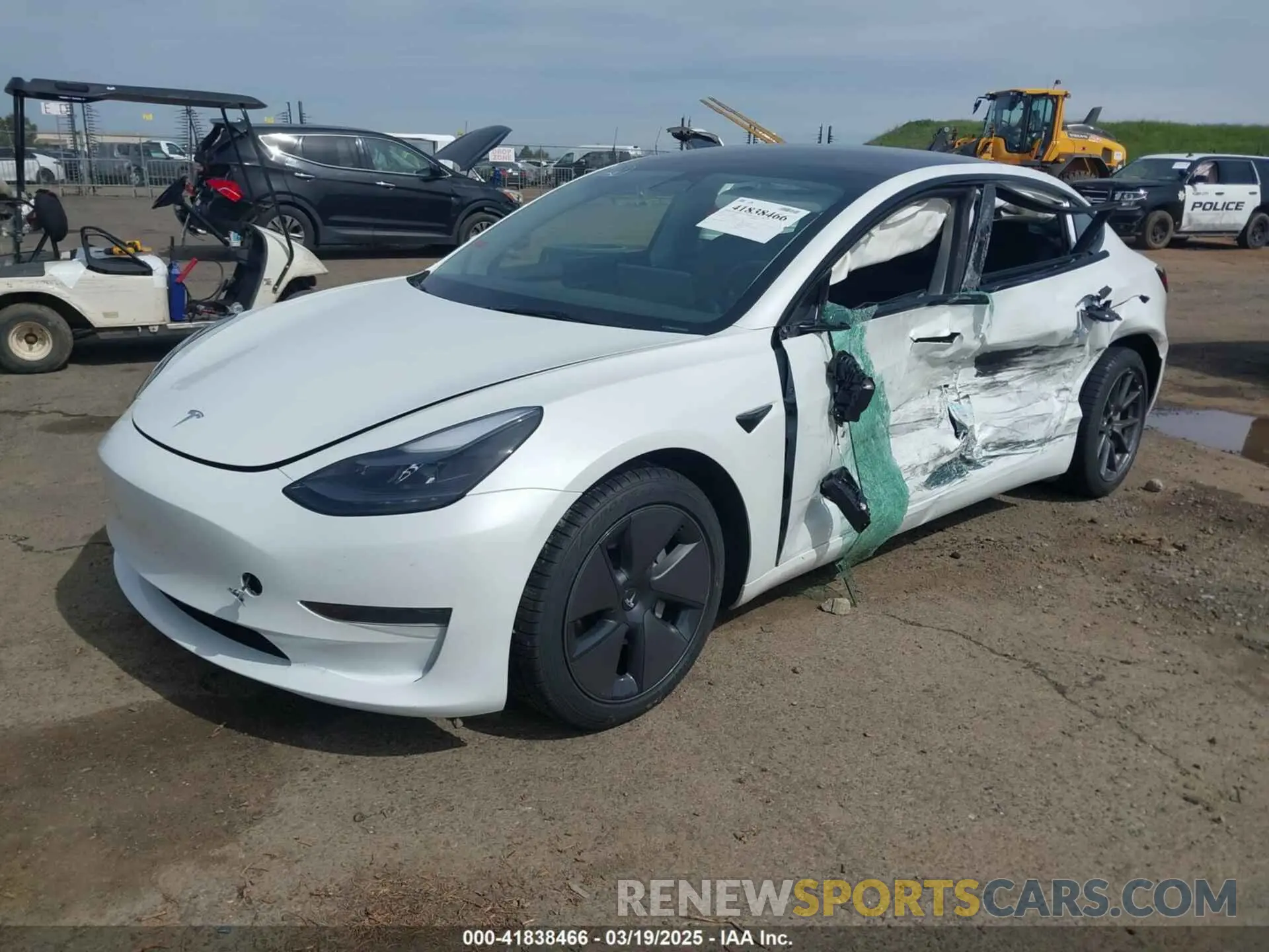 2 Photograph of a damaged car 5YJ3E1EA2PF606563 TESLA MODEL 3 2023