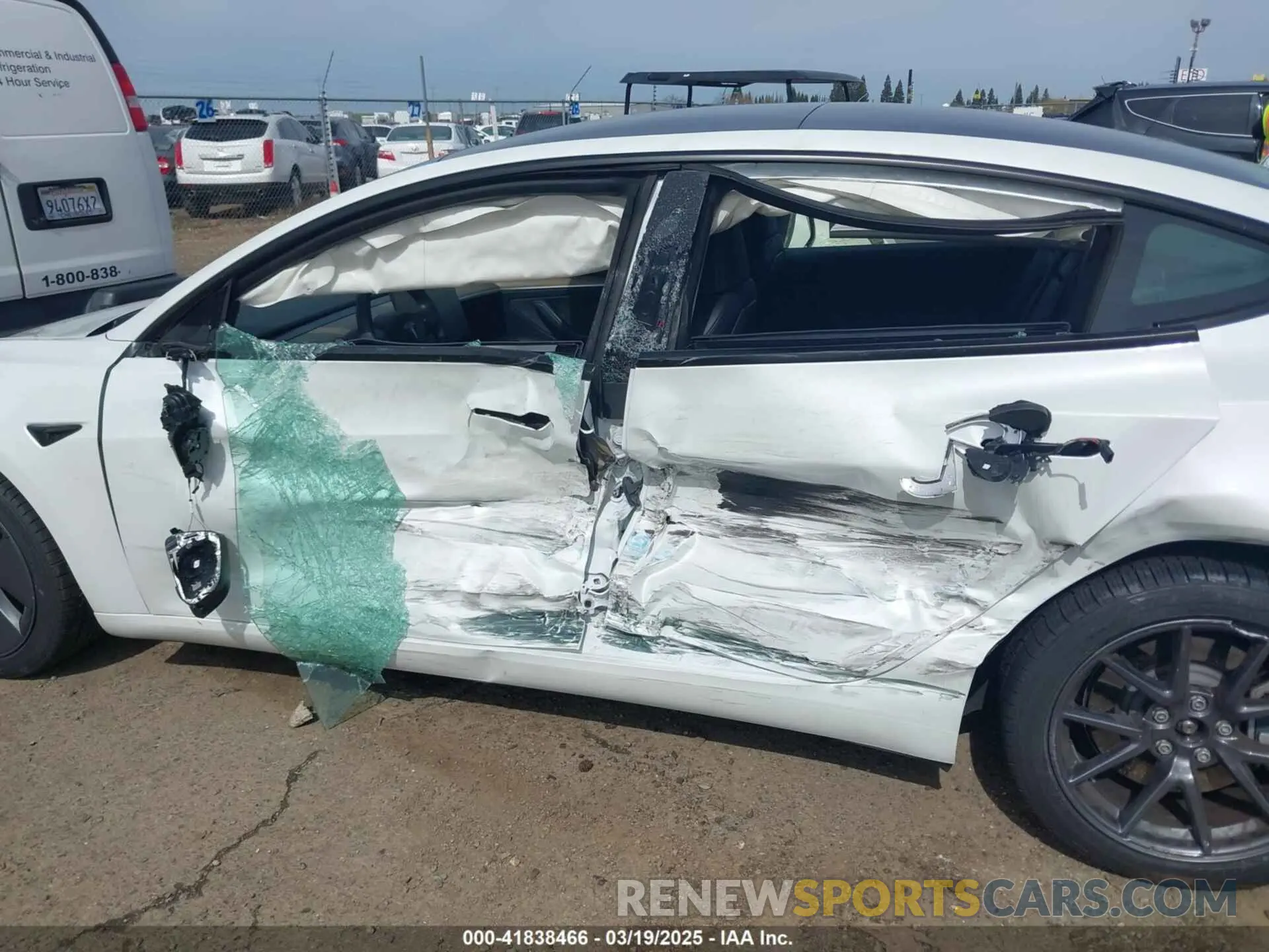 6 Photograph of a damaged car 5YJ3E1EA2PF606563 TESLA MODEL 3 2023