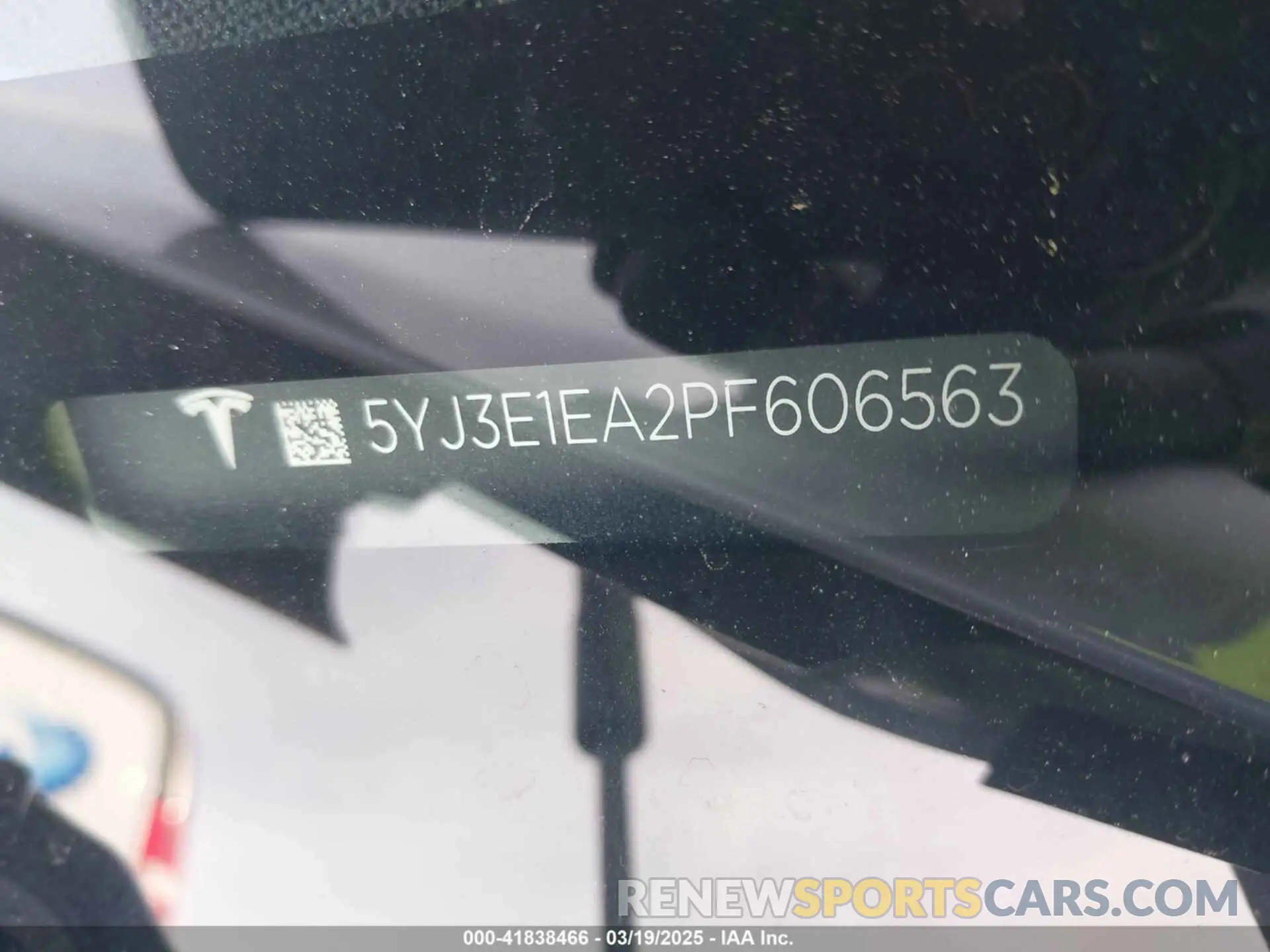 9 Photograph of a damaged car 5YJ3E1EA2PF606563 TESLA MODEL 3 2023