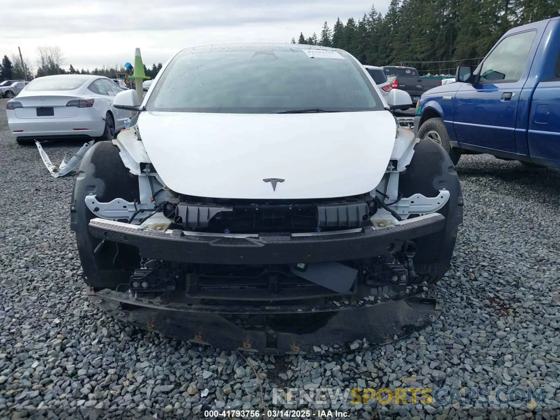 13 Photograph of a damaged car 5YJ3E1EA2PF612427 TESLA MODEL 3 2023