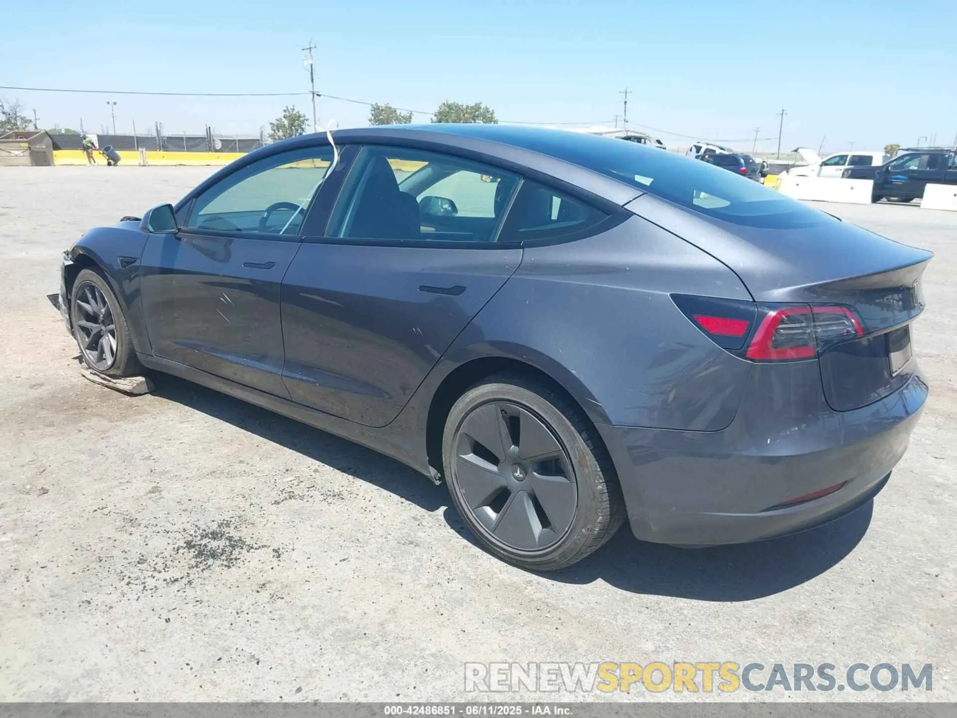 3 Photograph of a damaged car 5YJ3E1EA2PF639384 TESLA MODEL 3 2023
