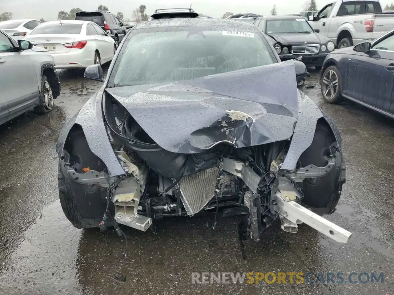 5 Photograph of a damaged car 5YJ3E1EA2PF639868 TESLA MODEL 3 2023