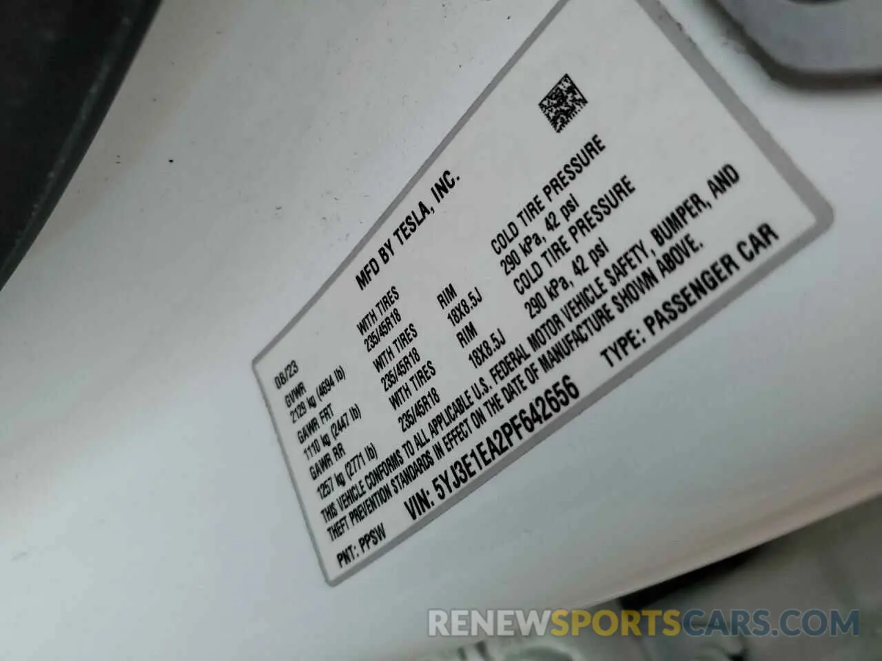 14 Photograph of a damaged car 5YJ3E1EA2PF642656 TESLA MODEL 3 2023