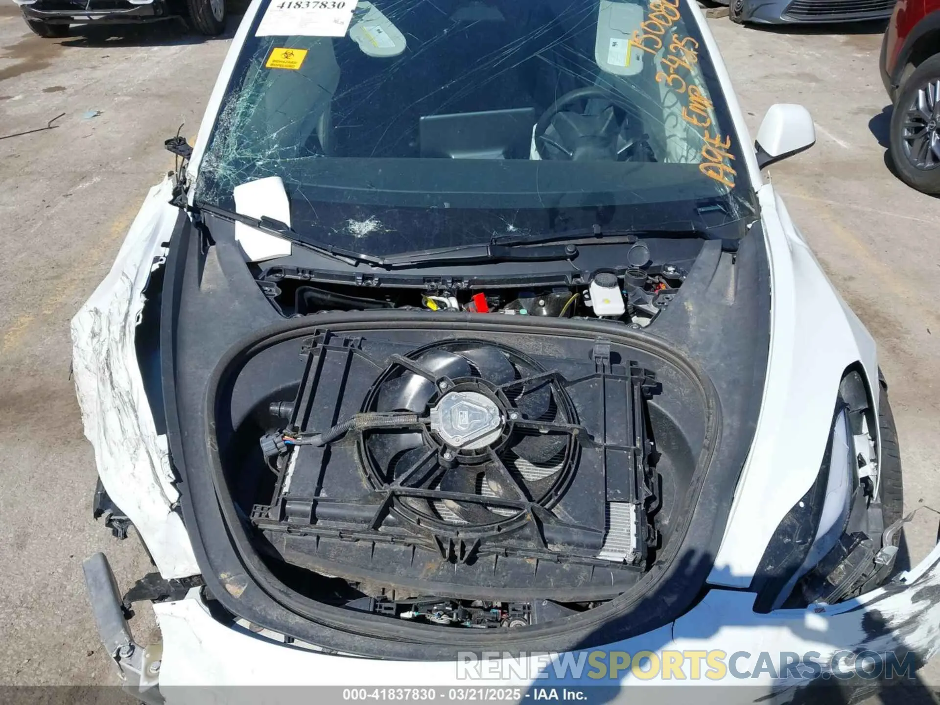 10 Photograph of a damaged car 5YJ3E1EA2PF652961 TESLA MODEL 3 2023