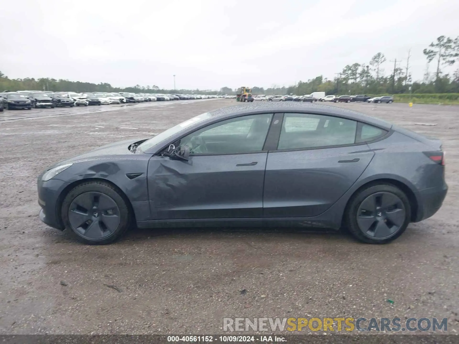 14 Photograph of a damaged car 5YJ3E1EA2PF661451 TESLA MODEL 3 2023