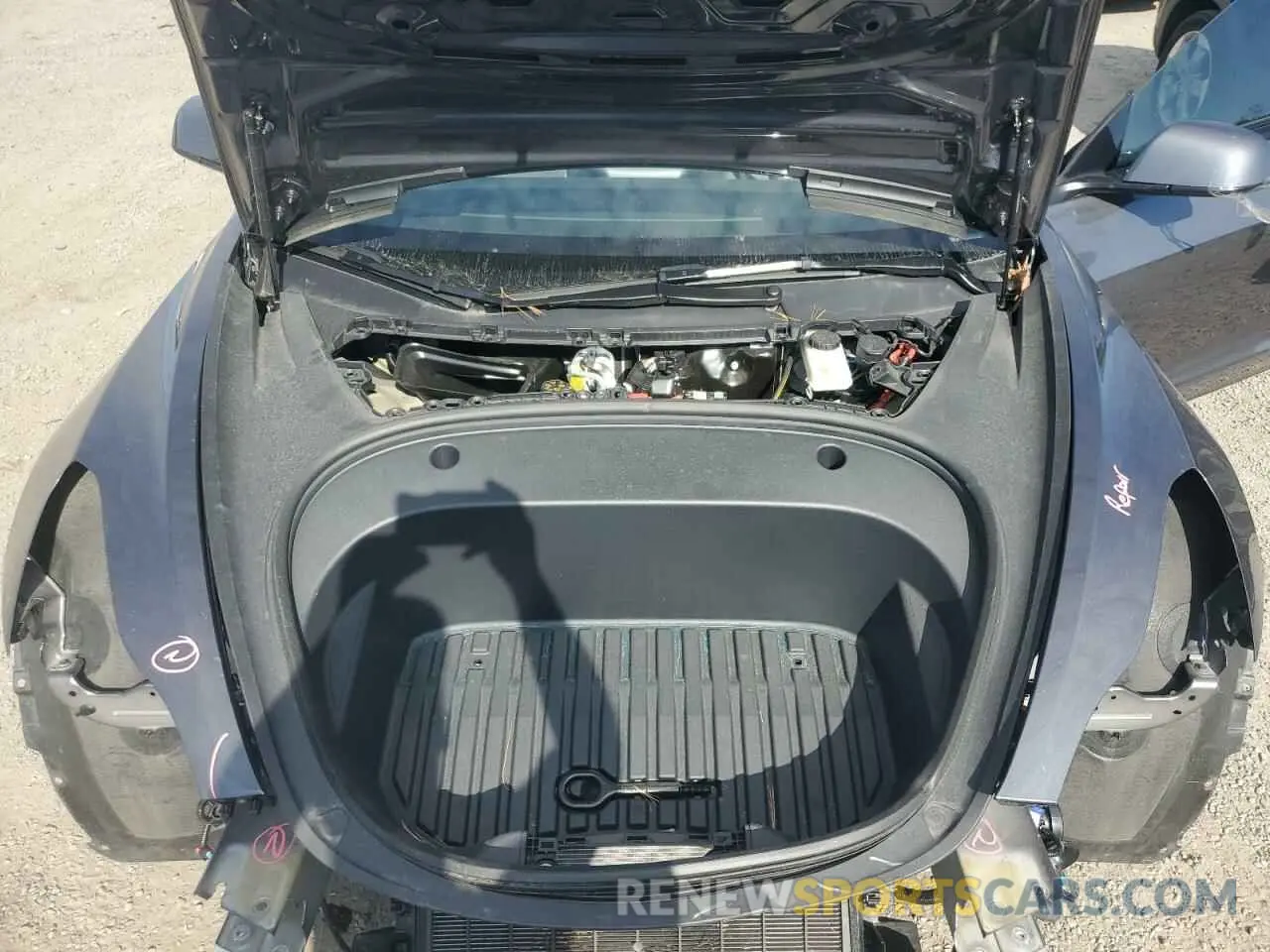 11 Photograph of a damaged car 5YJ3E1EA2PF662082 TESLA MODEL 3 2023