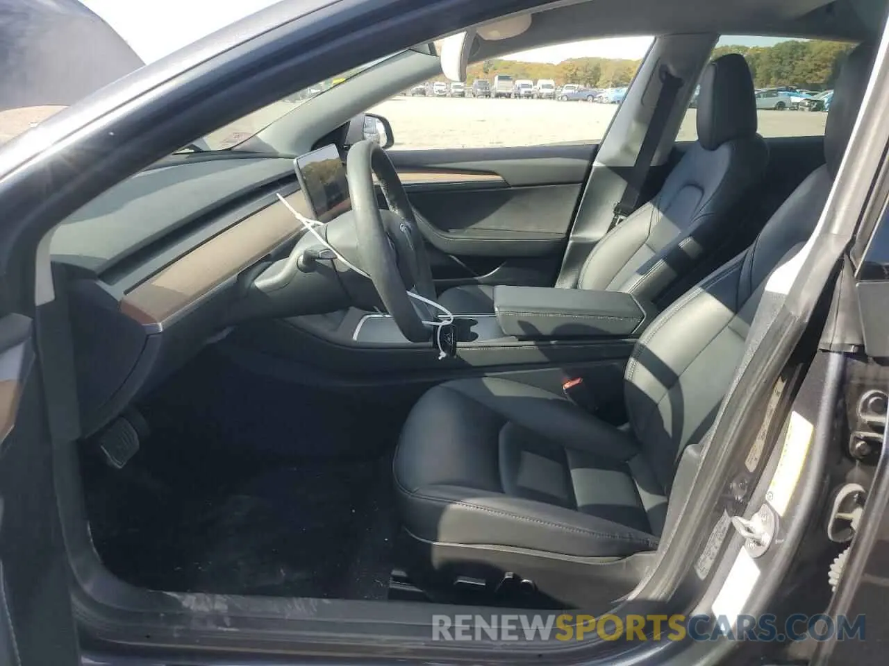 7 Photograph of a damaged car 5YJ3E1EA2PF662082 TESLA MODEL 3 2023