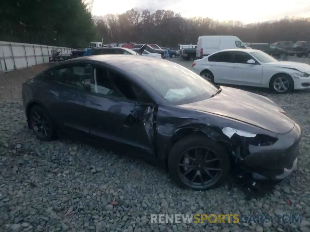 4 Photograph of a damaged car 5YJ3E1EA2PF666763 TESLA MODEL 3 2023