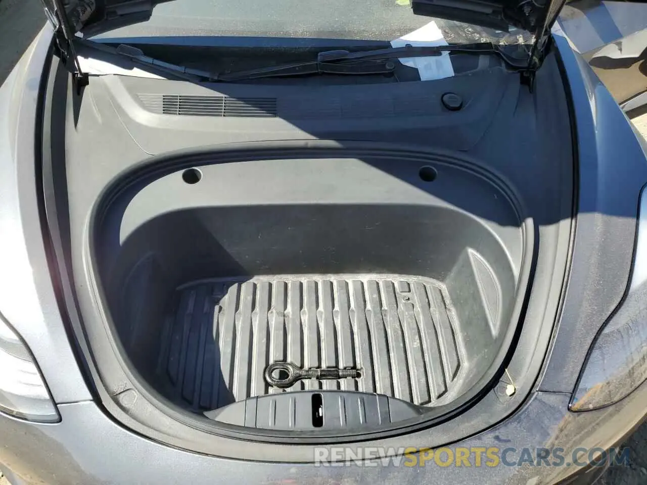 11 Photograph of a damaged car 5YJ3E1EA2PF669744 TESLA MODEL 3 2023