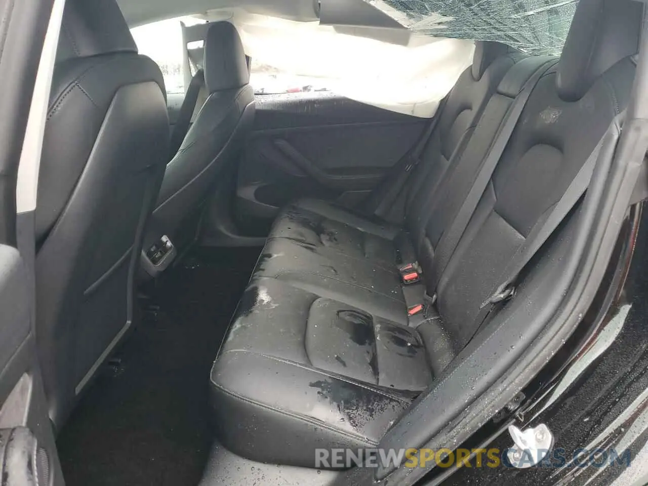 11 Photograph of a damaged car 5YJ3E1EA2PF671865 TESLA MODEL 3 2023