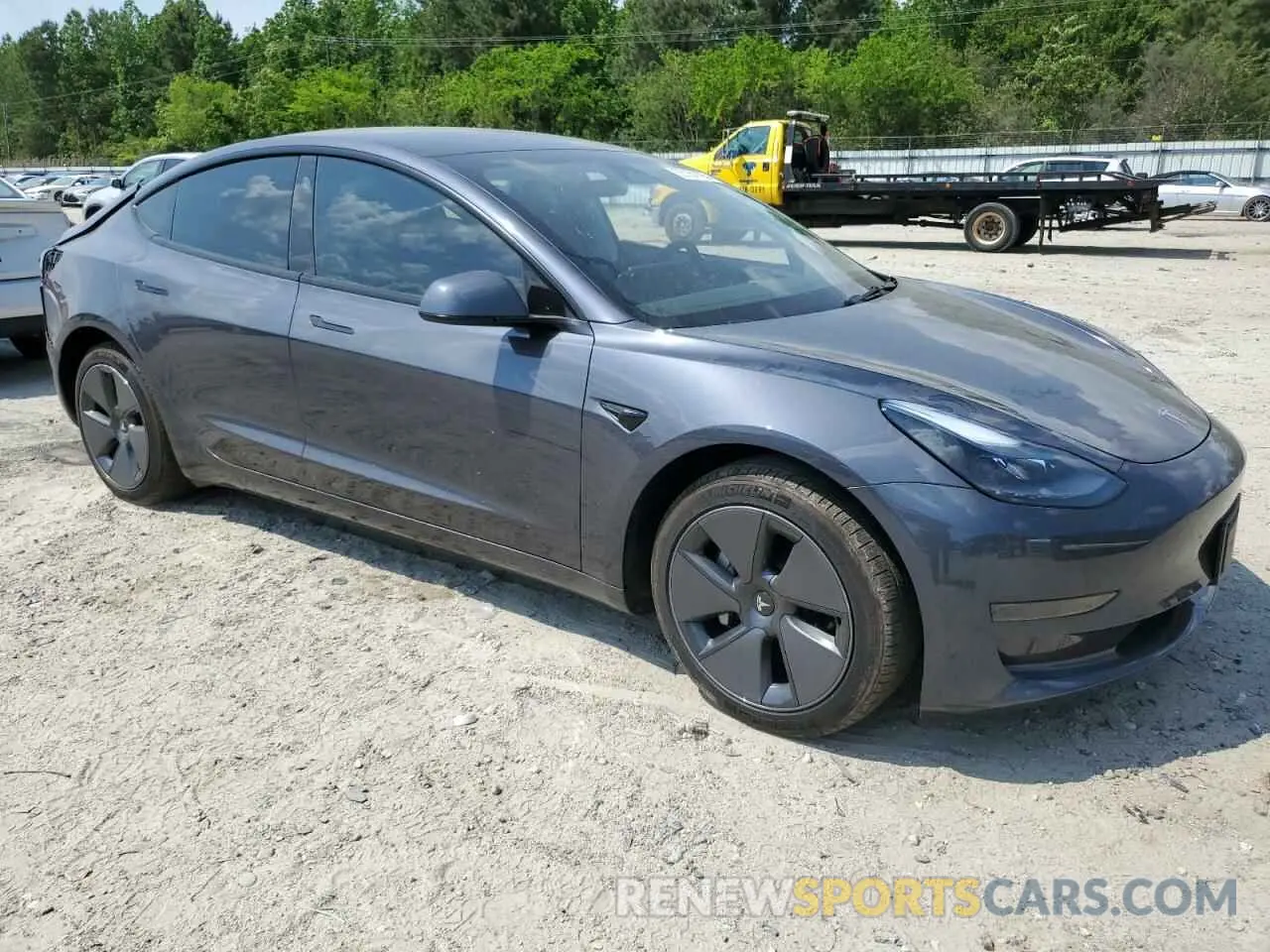 4 Photograph of a damaged car 5YJ3E1EA2PF674765 TESLA MODEL 3 2023