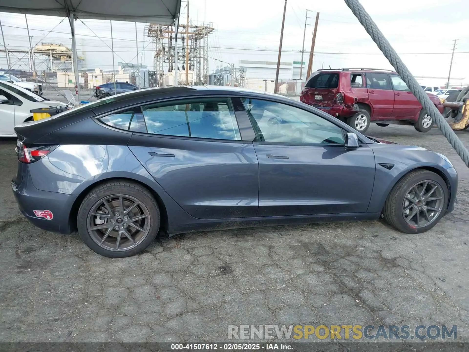 14 Photograph of a damaged car 5YJ3E1EA2PF676354 TESLA MODEL 3 2023