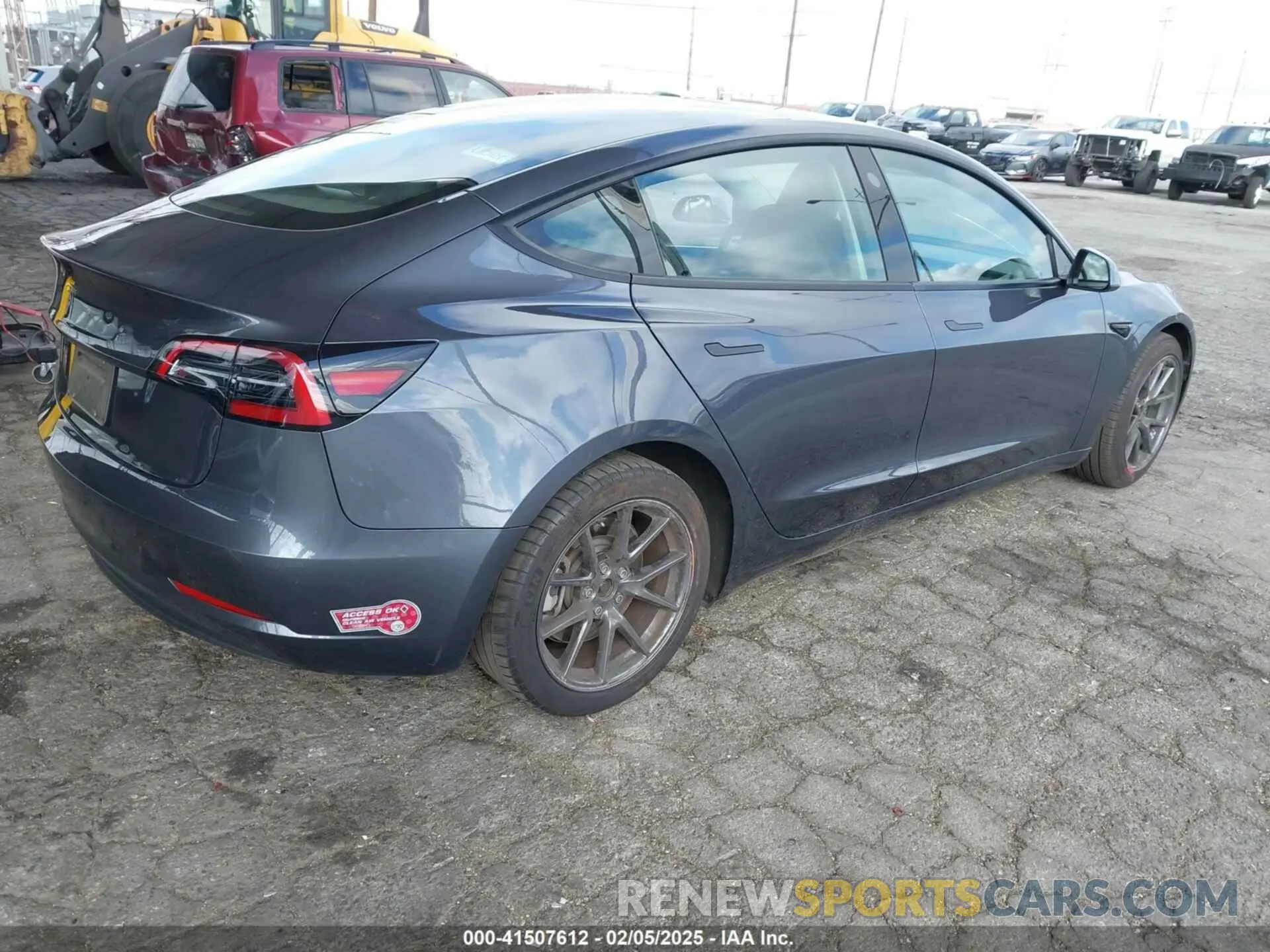 4 Photograph of a damaged car 5YJ3E1EA2PF676354 TESLA MODEL 3 2023