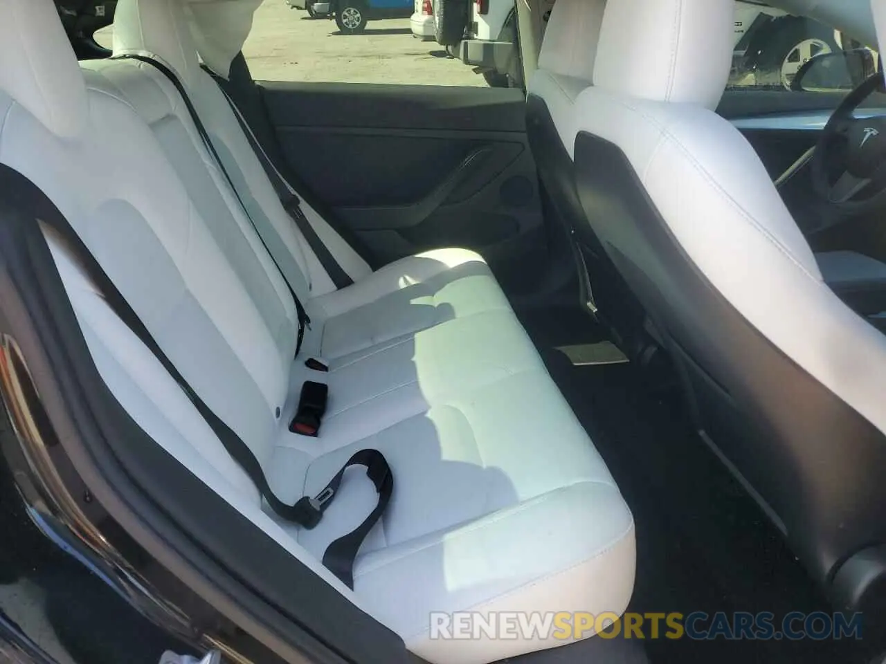 11 Photograph of a damaged car 5YJ3E1EA2PF680484 TESLA MODEL 3 2023