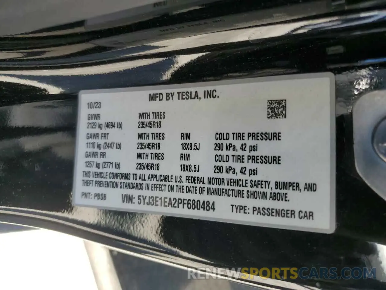14 Photograph of a damaged car 5YJ3E1EA2PF680484 TESLA MODEL 3 2023