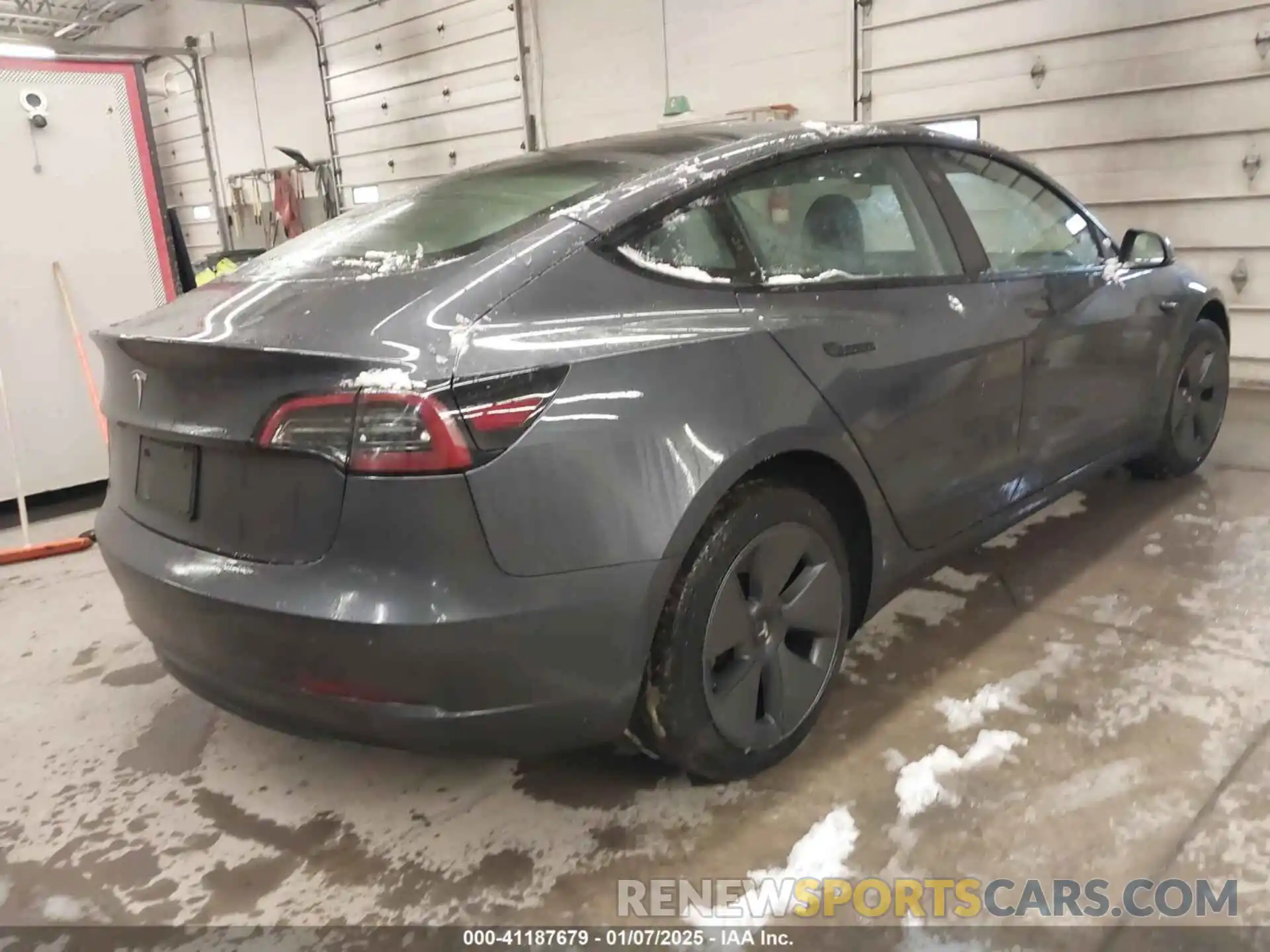 4 Photograph of a damaged car 5YJ3E1EA2PF683594 TESLA MODEL 3 2023