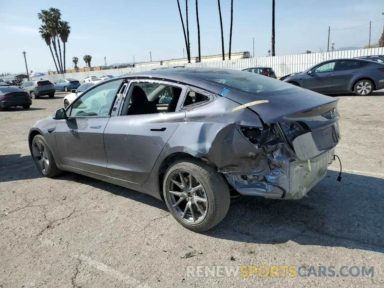 2 Photograph of a damaged car 5YJ3E1EA2PF694773 TESLA MODEL 3 2023