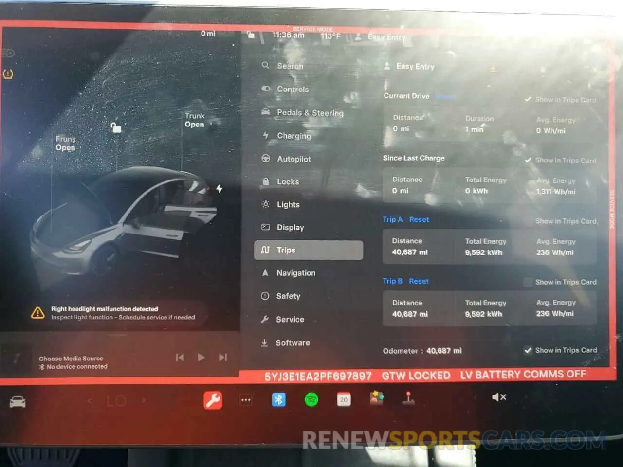 9 Photograph of a damaged car 5YJ3E1EA2PF697897 TESLA MODEL 3 2023