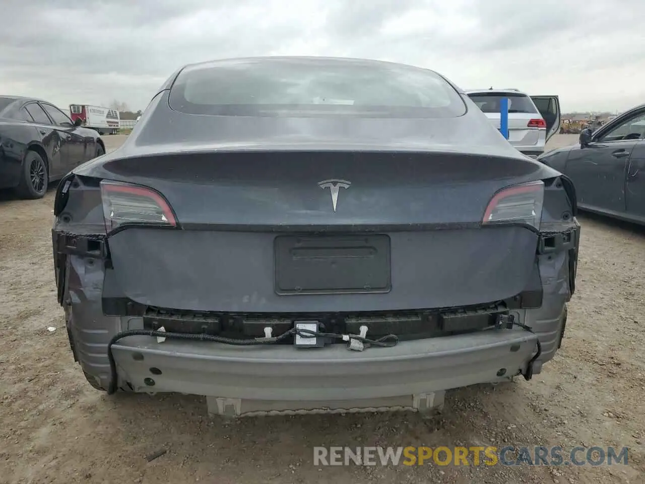 6 Photograph of a damaged car 5YJ3E1EA2PF701205 TESLA MODEL 3 2023