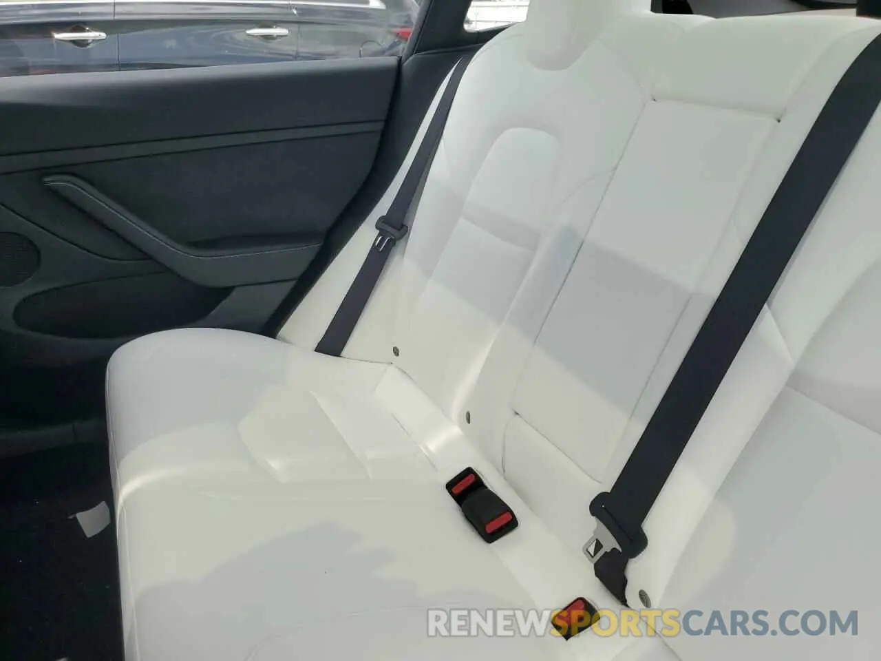 10 Photograph of a damaged car 5YJ3E1EA2PF704301 TESLA MODEL 3 2023